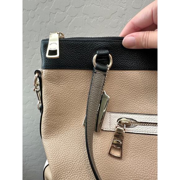 COACH | Pebbled Leather Colorblock Tote Bag F57496 Black Beige Cream - Picture 4 of 10